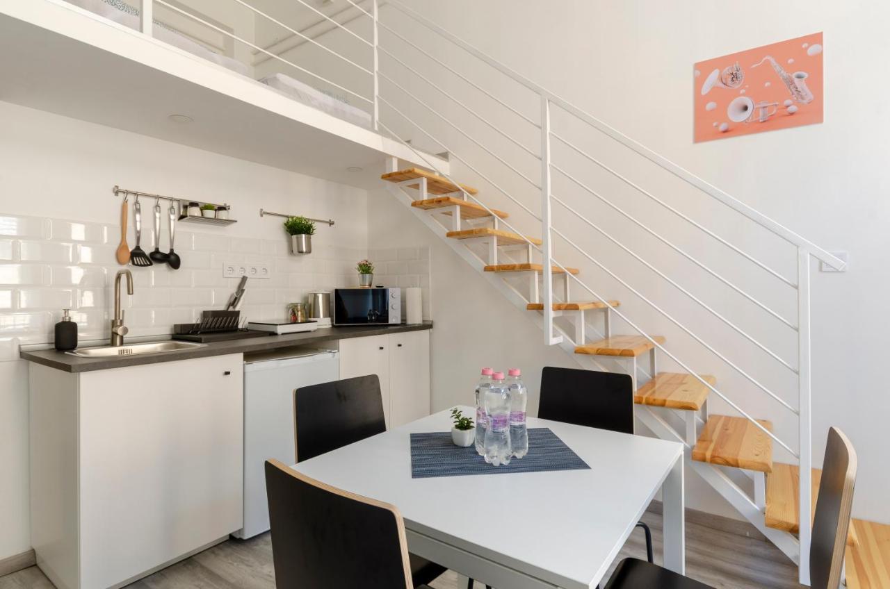Hotel apartamentowy Bartok